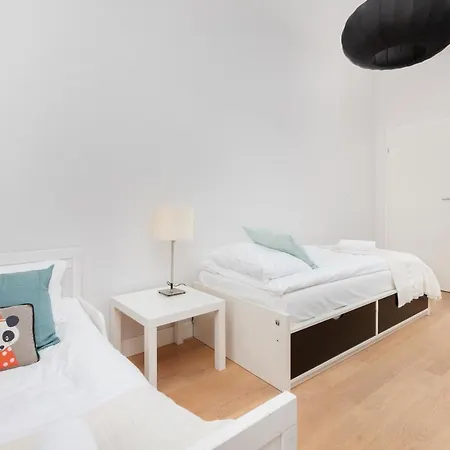 Lejlighed Apartment *